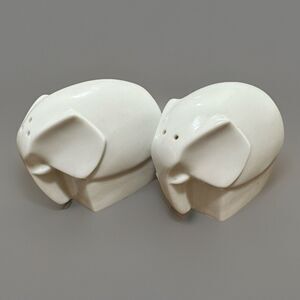 VTG Pier 1 Imports White Elephant Salt & Pepper Shakers Made In Japan